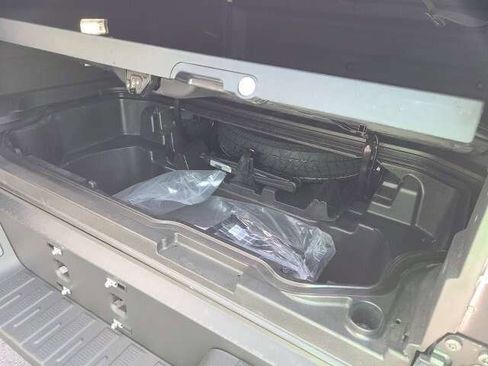Used 2023 Honda Ridgeline Black Edition image 11