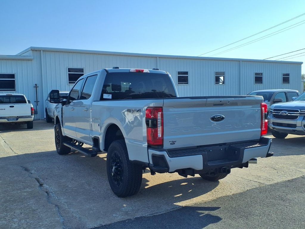 New 2026 Ford F250 XLT w/ XLT Premium Package AWD/4WD image 2