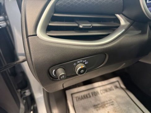 Used 2024 Chevrolet Malibu LT image 15