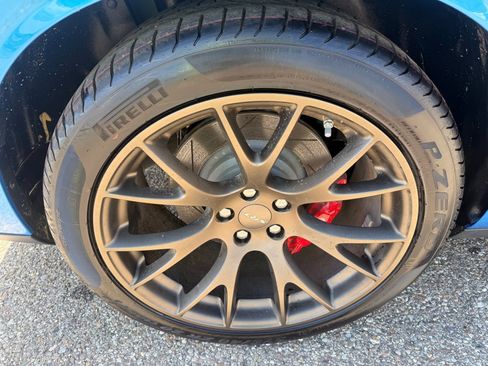Used 2016 Dodge Challenger SRT Hellcat RWD image 14