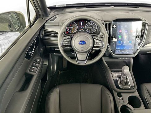 Used 2025 Subaru Forester Limited image 19