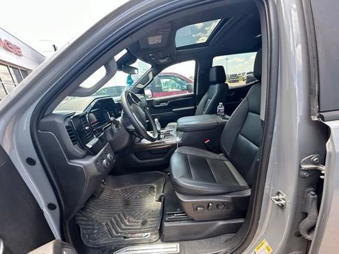 Used 2024 Chevrolet Silverado 1500 LT Trail Boss w/ LT Trail Boss Premium Package AWD/4WD image 10