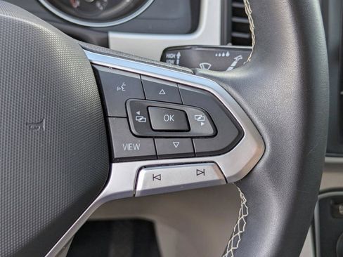 Used 2021 Volkswagen Atlas SE w/ Panoramic Sunroof Package FWD image 44