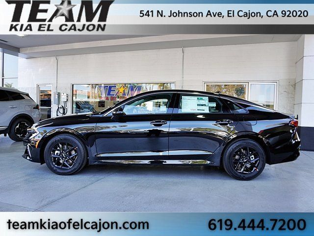 New 2026 Kia K5 LXS FWD image 6
