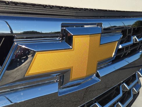 New 2026 Chevrolet Silverado 1500 LTZ w/ LTZ Premium Package image 19