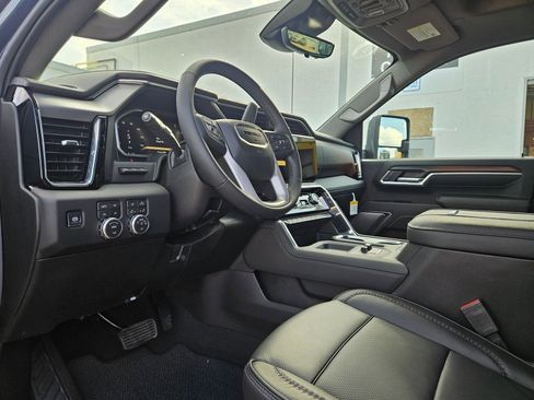 New 2026 GMC Sierra 2500 Denali image 10