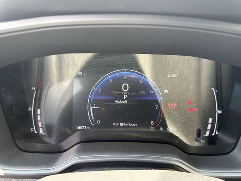 Used 2026 Toyota Corolla LE FWD image 16