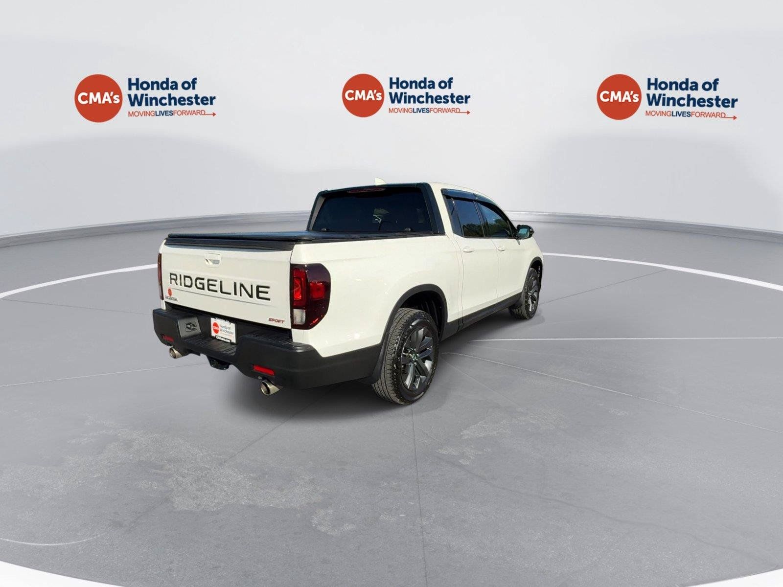 Certified 2025 Honda Ridgeline Sport image 8