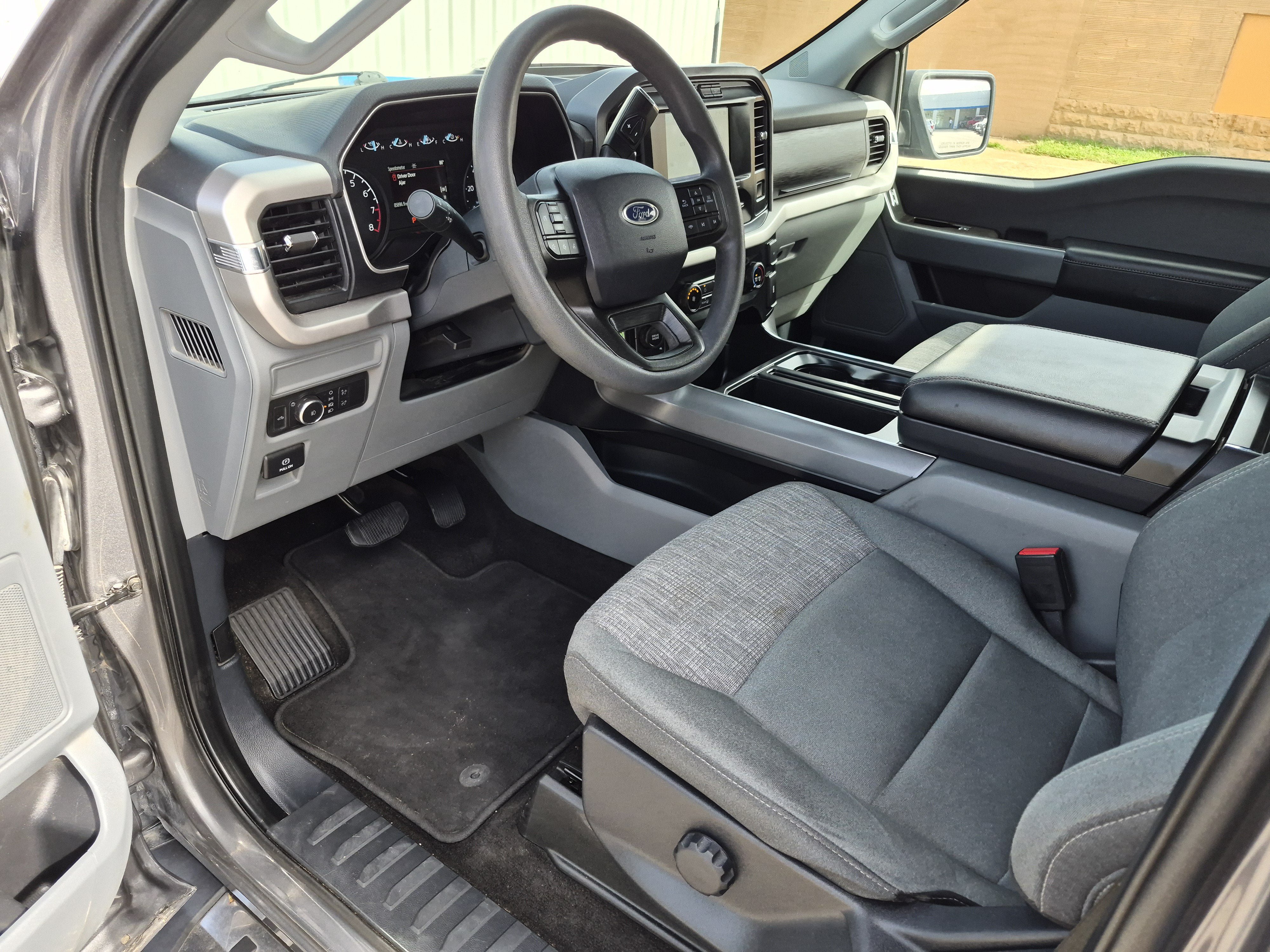 Used 2022 Ford F150 XLT AWD/4WD image 11