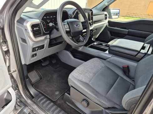 Used 2022 Ford F150 XLT AWD/4WD image 11