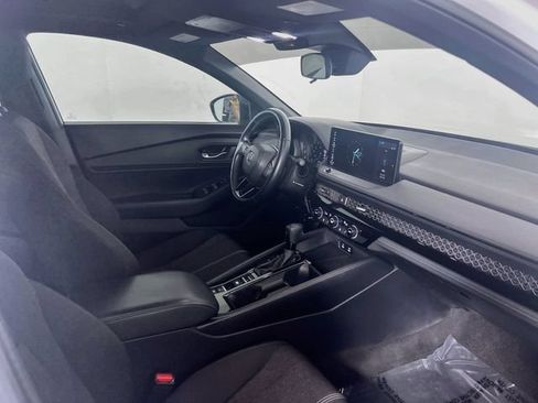 Used 2024 Honda Accord Sport image 9