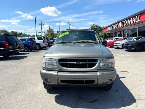 Used 1999 Ford Explorer Eddie Bauer image 8