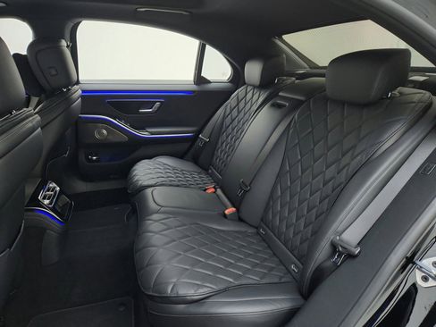 Certified 2023 Mercedes-Benz S 500 4MATIC image 20