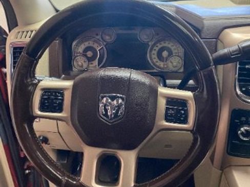 Used 2014 RAM 2500 Longhorn w/ Convenience Group AWD/4WD image 30