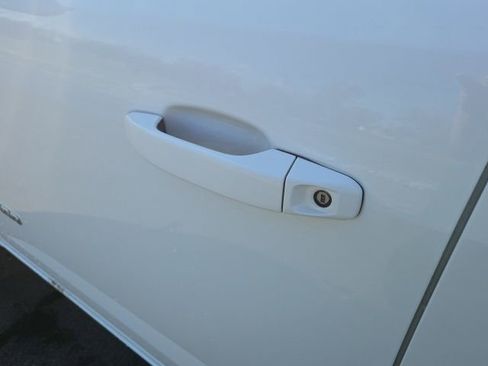 Used 2018 Chevrolet Colorado Z71 image 18