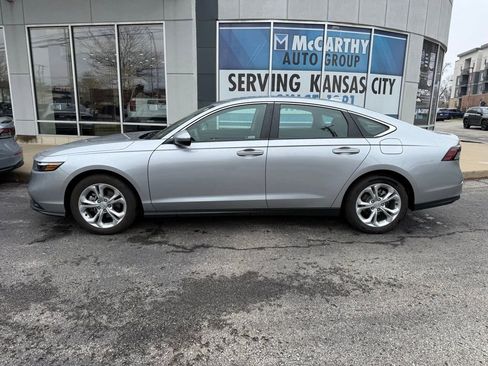 Used 2023 Honda Accord LX image 2