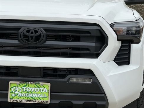 New 2026 Toyota Tacoma SR5 image 5