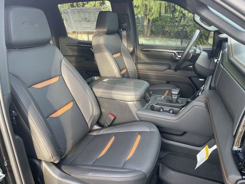 New 2026 GMC Sierra 1500 AT4 w/ AT4 Premium Package image 29