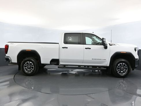 Used 2024 GMC Sierra 3500 Pro w/ 1SA Pro Safety Plus Package image 4
