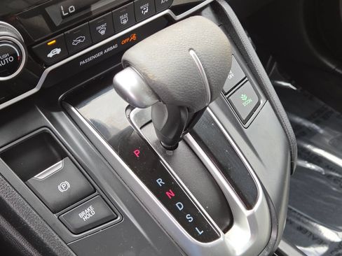Used 2020 Honda CR-V LX image 25