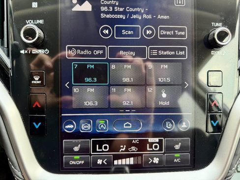 Used 2025 Subaru Outback Premium AWD/4WD image 44