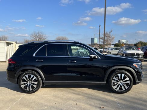 Used 2025 Mercedes-Benz GLE 350 4MATIC image 9