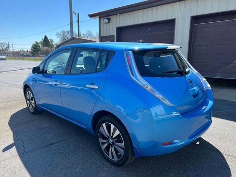 Used 2014 Nissan Leaf SL w/ Premium Package image 26