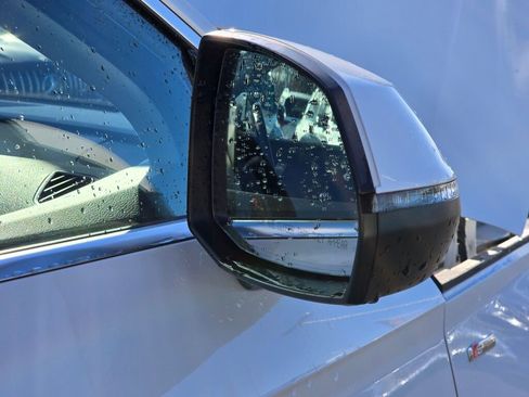 Used 2022 Audi Q5 2.0T Premium w/ Convenience Package image 29