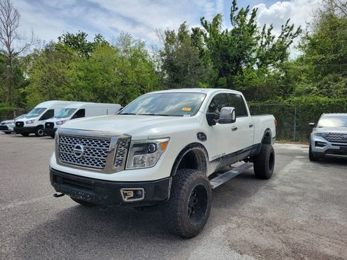 Used 2019 Nissan Titan Platinum Reserve w/ Platinum Utility Package image 1