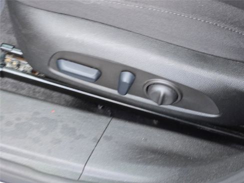 Used 2023 Chevrolet Malibu LT w/ Driver Confidence Package image 26