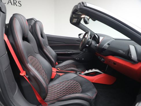 Certified 2018 Ferrari 488 Spider image 18