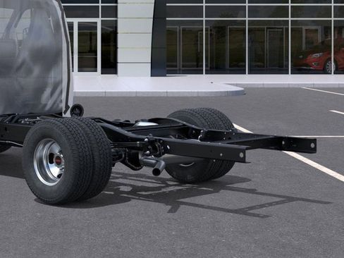 New 2025 GMC Savana 3500 w/ Power Convenience Package image 11