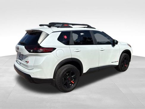 Certified 2025 Nissan Rogue SV w/ Rock Creek Premium Package AWD/4WD image 9