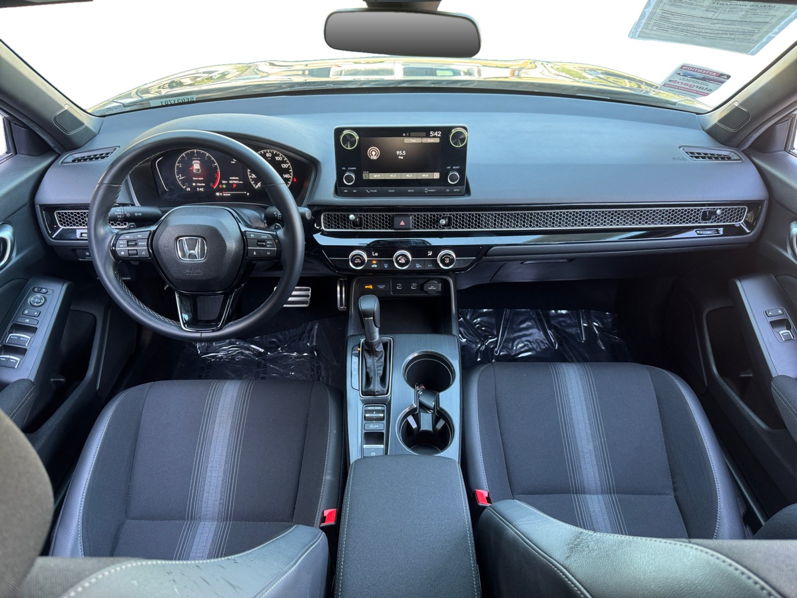 Used 2025 Honda Civic Sport image 10