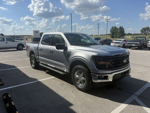 Used 2024 Ford F150 XLT w/ Mobile Office Package image 3