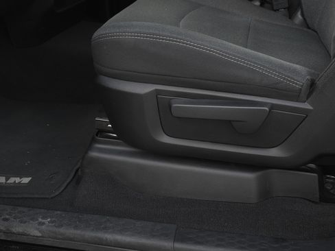 Used 2020 RAM 2500 Tradesman image 11