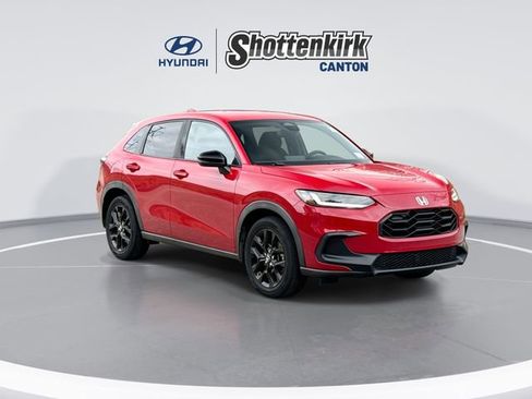 Used 2024 Honda HR-V Sport image 2