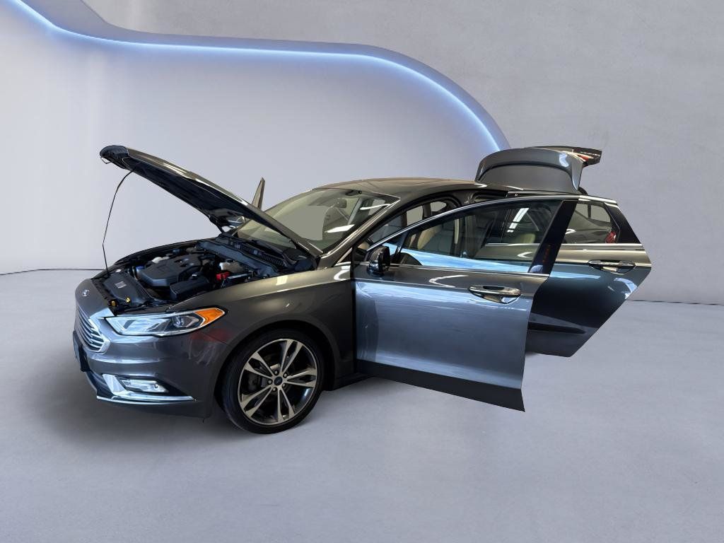 Used 2017 Ford Fusion Titanium AWD/4WD image 11