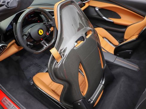 Certified 2025 Ferrari 296 GTS image 40