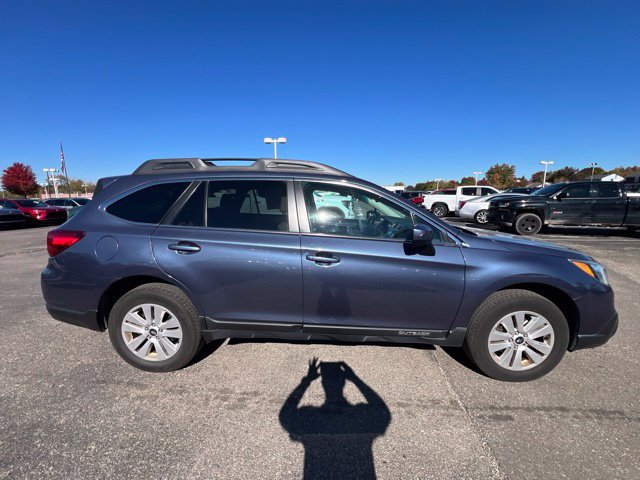 Used 2015 Subaru Outback 2.5i Premium AWD/4WD image 4