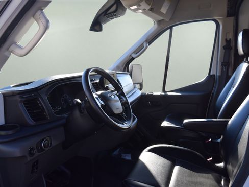 Used 2023 Ford Transit 250 Medium Roof w/ Load Area Protection Package image 7