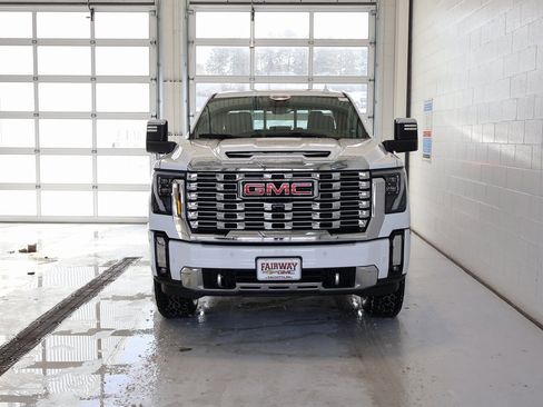 New 2025 GMC Sierra 2500 Denali w/ Denali Reserve Package image 5
