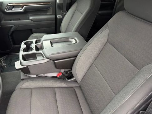 Used 2026 Chevrolet Silverado 1500 LT AWD/4WD image 6