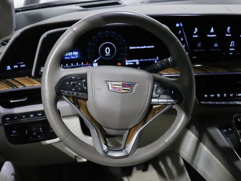 Certified 2022 Cadillac Escalade ESV Sport Platinum image 27