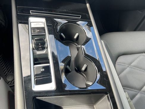 New 2026 Volkswagen Atlas Peak Edition AWD/4WD image 23