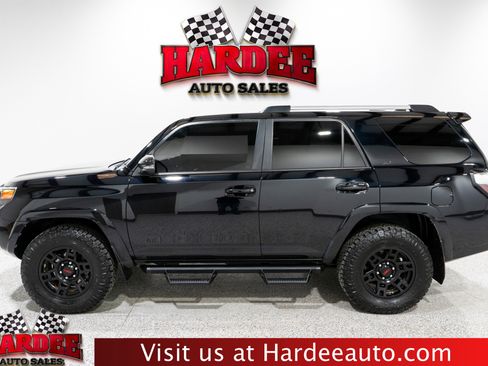 Used 2019 Toyota 4Runner SR5 Premium image 1