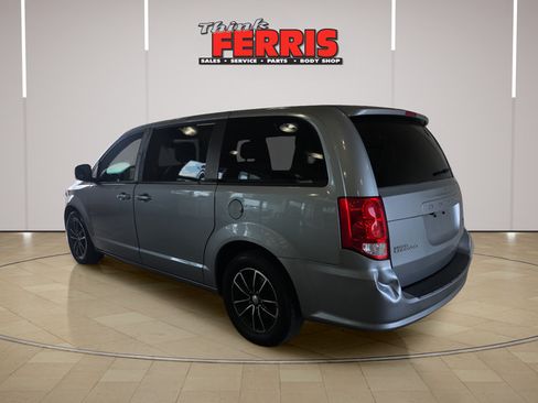 Used 2018 Dodge Grand Caravan GT FWD image 7