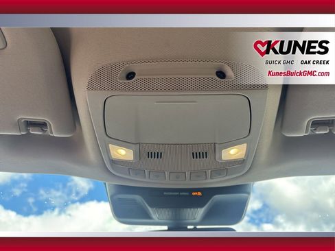 Used 2024 Ford Expedition Max XLT image 23