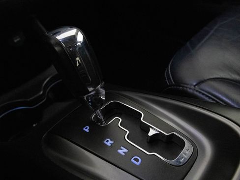 Used 2019 Dodge Journey Crossroad image 24