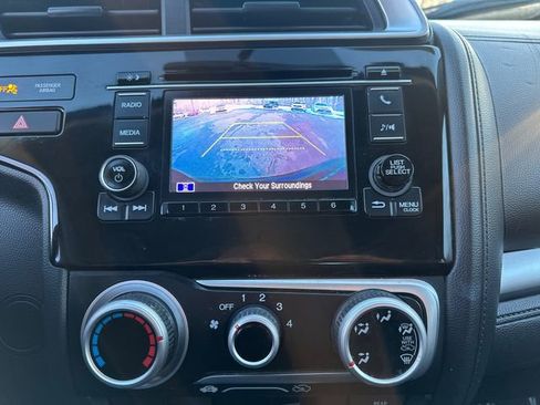 Used 2020 Honda Fit LX image 31